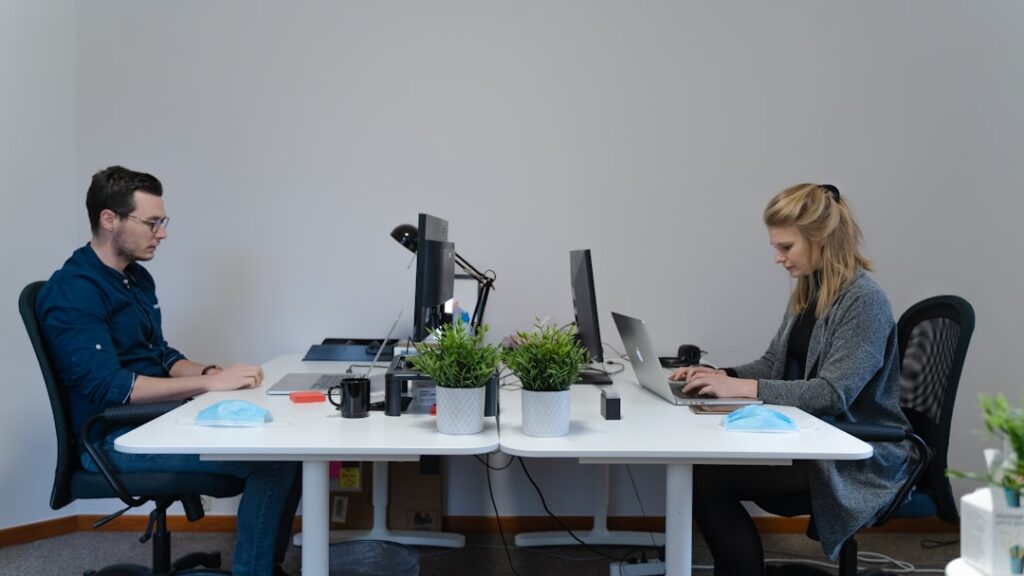 Warszawski rynek biurowy – co dalej po boomie coworkingowym Photo coworking boom